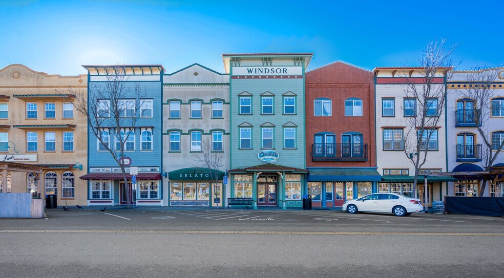 More Photos Of 9071 Windsor Rd, Windsor General Retail For Lease