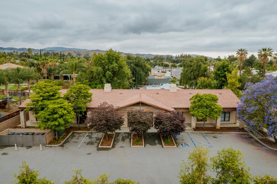 More Photos Of 1233 Brookside Ave, Redlands Medical For Sale