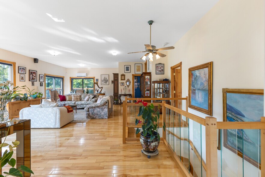 More Photos Of 57 Rue Allan, Brownsburg-chatham Apartments For Sale