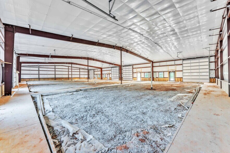 More Photos Of 3828 101 hwy, Greer Industrial For Lease
