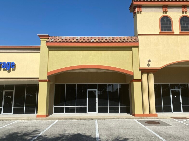 More Photos Of 8650 Old Kings Rd S, Jacksonville Unknown For Lease