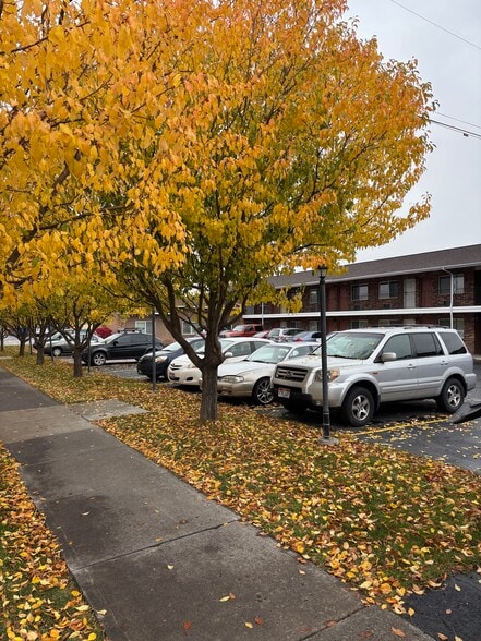 Primary Photo Of 271 S 2nd W, Rexburg Apartments For Sale