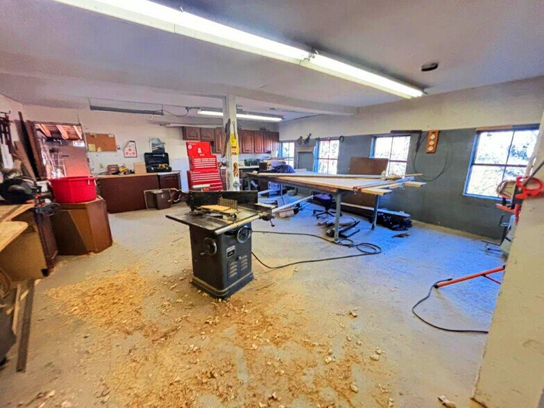 More Photos Of 536 Scott Rd, Waterbury Industrial For Sale