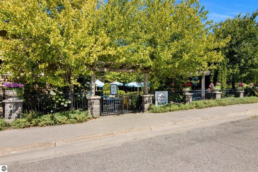 More Photos Of 104 W Main St, Lake Leelanau Restaurant For Sale