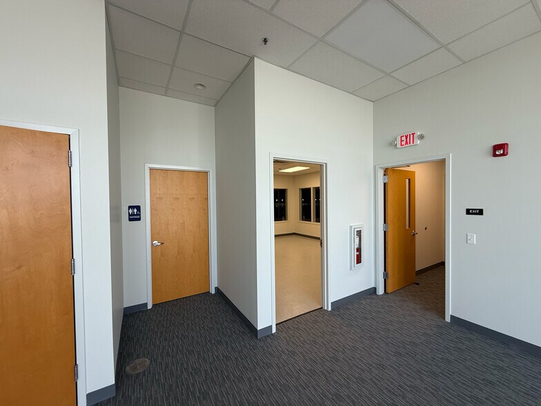 More Photos Of 1500 E 2nd St, Eddystone Warehouse For Lease