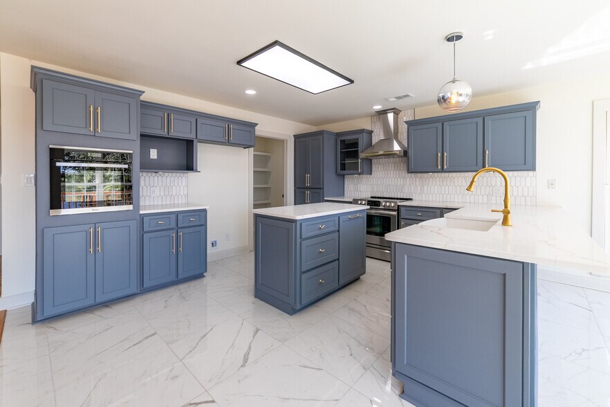 More Photos Of 910 Old Abbeville Rd, Eufaula Specialty For Sale