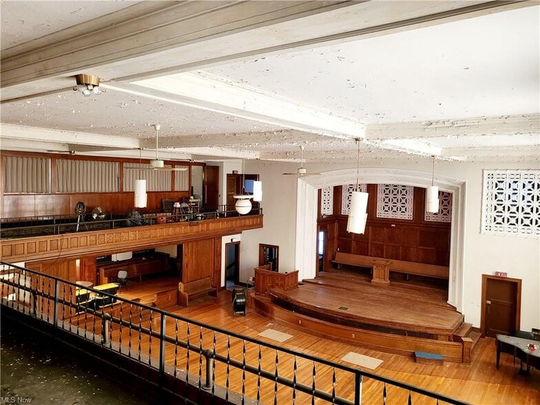 More Photos Of 400 Sixth St, Lorain Religious Facility For Sale
