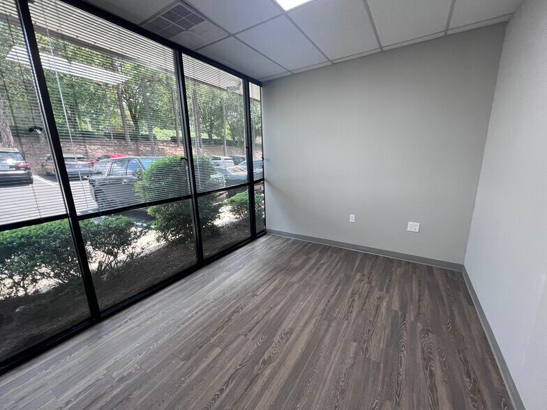 More Photos Of 2660 Holcomb Bridge Rd, Roswell Unknown For Lease
