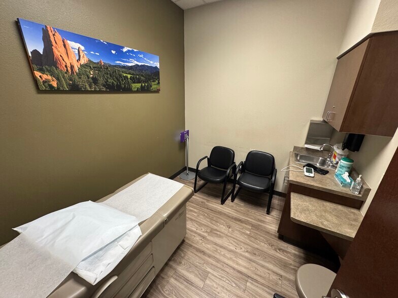 More Photos Of 2919 S Ellsworth Rd, Mesa Medical For Lease