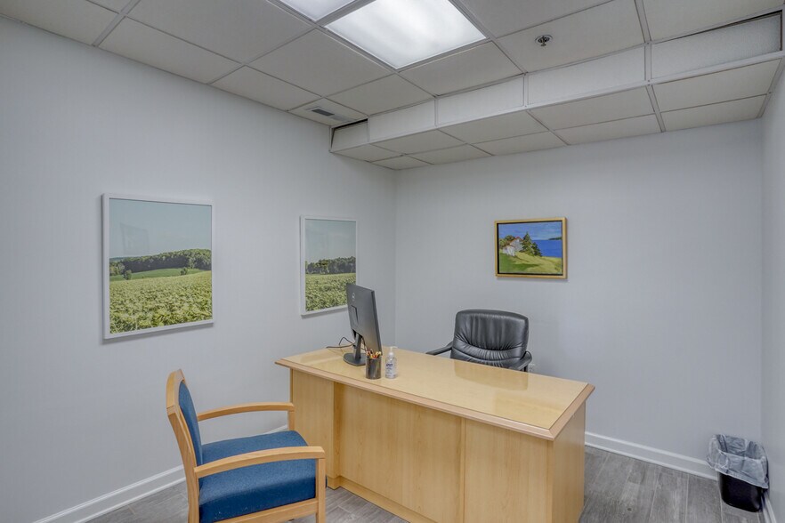 More Photos Of 110 Anglers Rd, Lewes Hotel For Sale