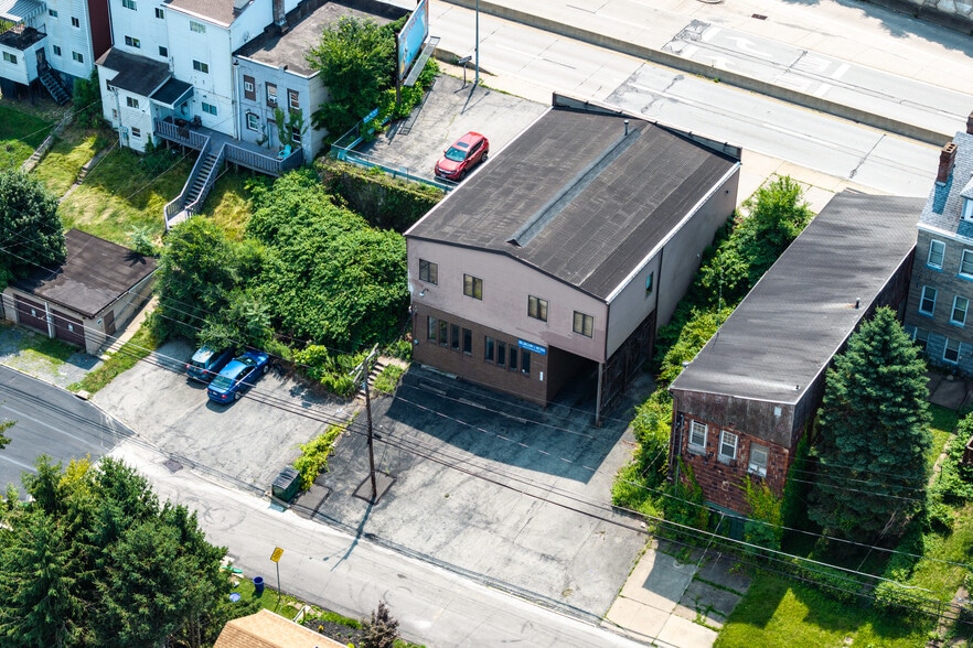 More Photos Of 3519 Bigelow Blvd, Pittsburgh Office For Sale