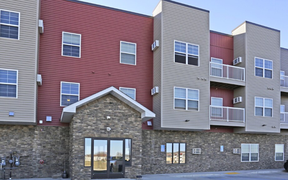 More Photos Of 501 12th Ave SE, Stanley Apartments For Lease