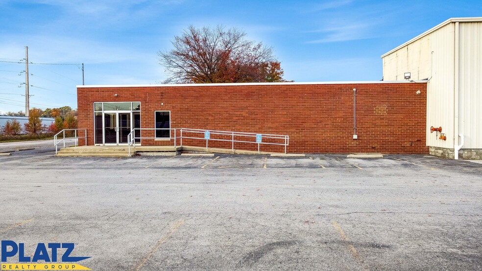 Primary Photo Of 8401 Southern Blvd, Boardman Manufacturing For Lease