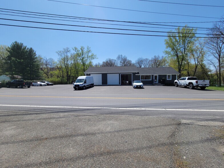 More Photos Of 4 Orrs Mills Rd, Salisbury Mills General Retail For Sale