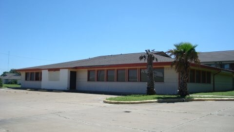 1201 State Highway 6 Byp