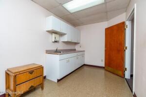More Photos Of 2310 Nott St E, Niskayuna Medical For Lease