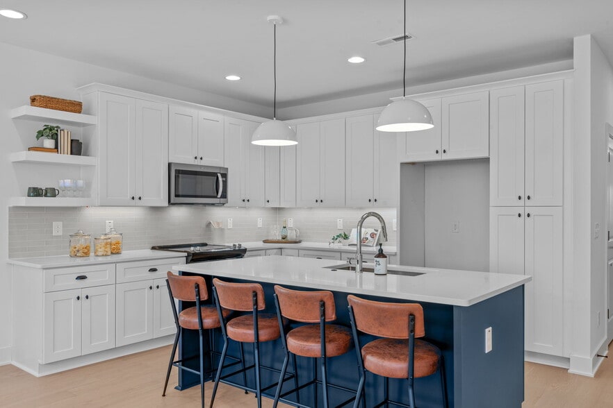 More Photos Of 5061 Lundy Dr, Raleigh Multifamily For Sale