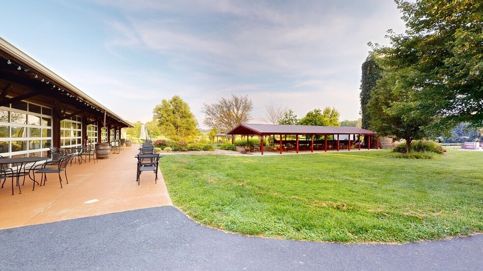 More Photos Of 1720 State Route 15 Belleville IL 62221 Hwy, Belleville Specialty For Sale