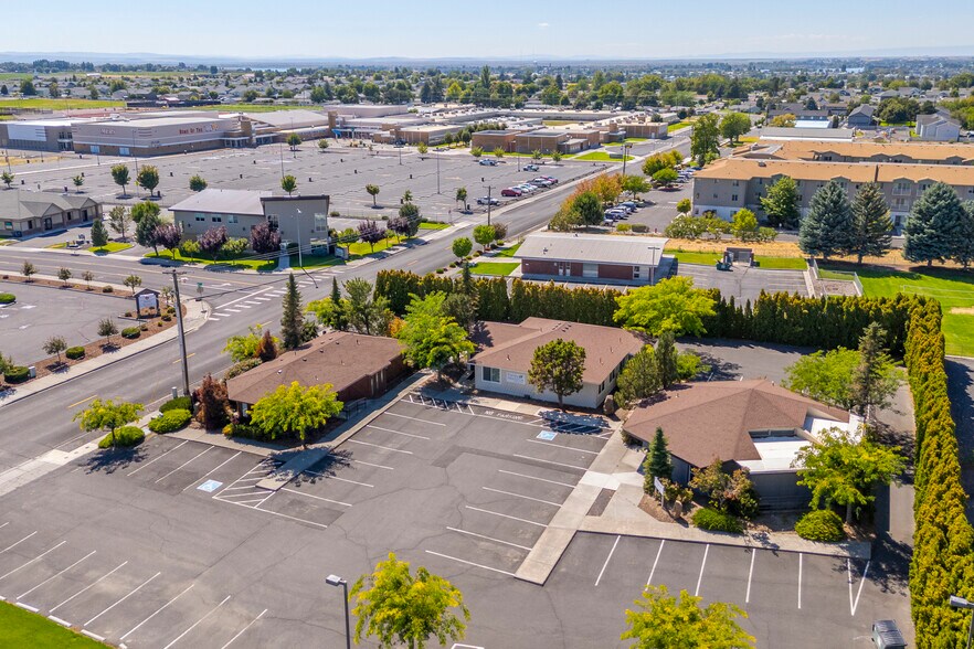 More Photos Of 830 Sharon Ave E, Moses Lake Office For Sale