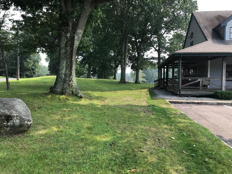 More Photos Of 12 Goose Ln, Tolland Office For Lease