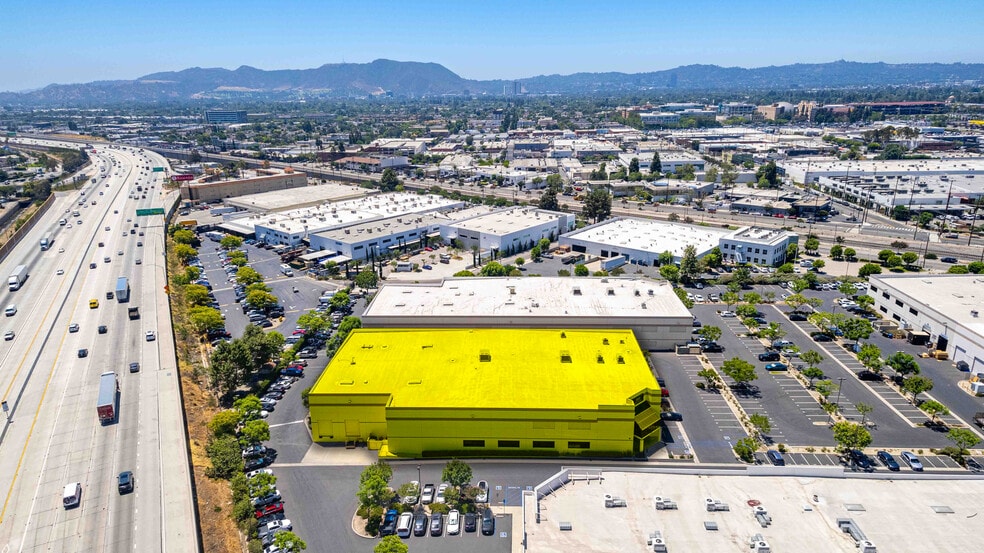 More Photos Of 2850 Ontario St, Burbank Warehouse For Lease