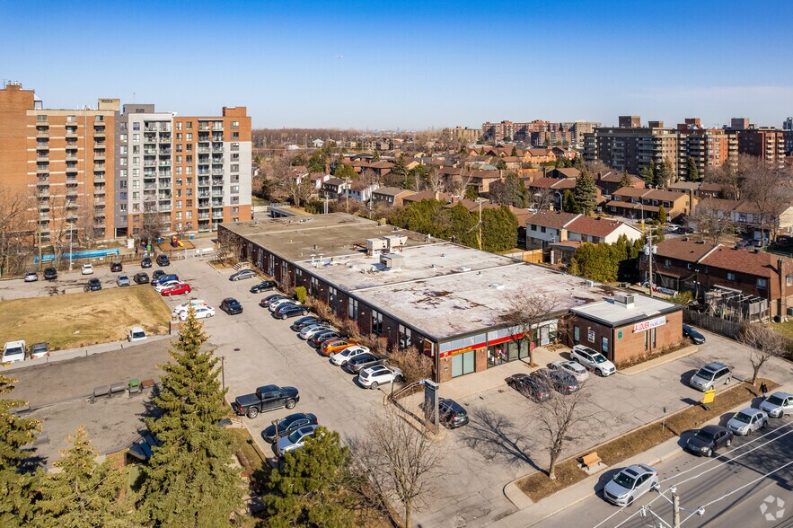 More Photos Of 7005 Ch Kildare, Montréal Medical For Lease
