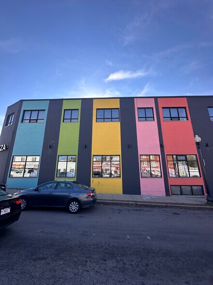 More Photos Of 975-977 Saratoga St, Boston Storefront Retail Office For Lease
