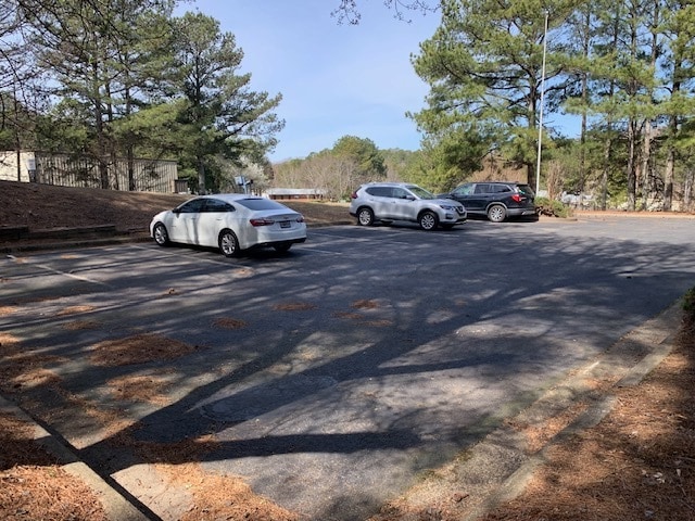 More Photos Of 8181 Industrial Pl, Alpharetta Light Distribution For Lease