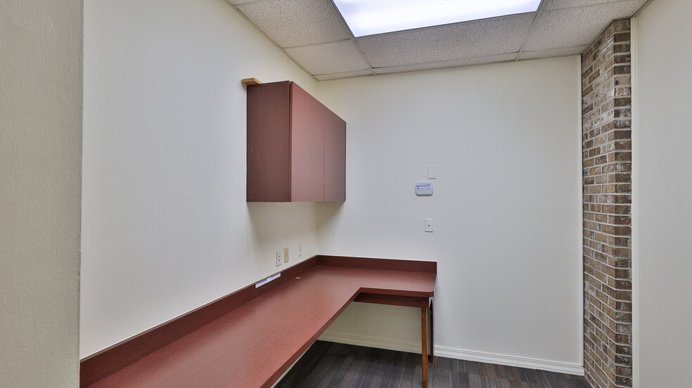 More Photos Of 4 Old Kings Rd N, Palm Coast Medical For Lease