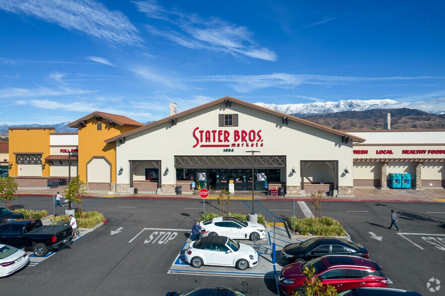 More Photos Of Cherry Valley Blvd @ Desert Lawn Dr, Calimesa Unknown For Lease