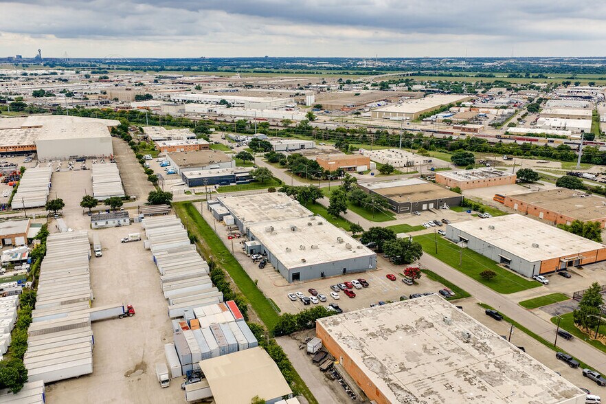 More Photos Of 8000 Sovereign Row, Dallas Warehouse For Sale