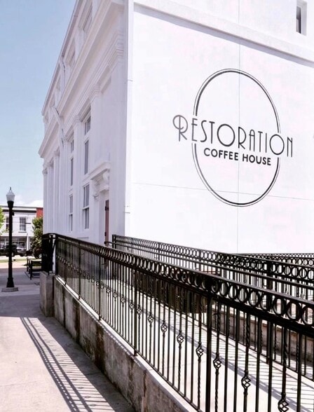 More Photos Of 110 E Bridge St, Wetumpka General Retail For Sale