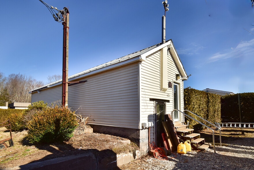 More Photos Of 712 Bread and Milk St, Coventry Manufacturing For Sale