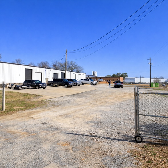 More Photos Of 2570 Flat Shoals Road Southeast, Conyers Land For Lease