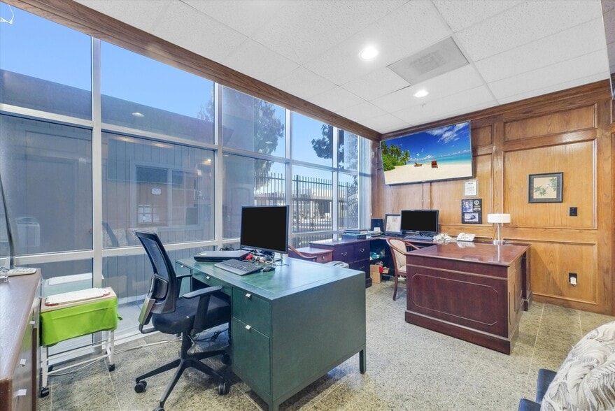 More Photos Of 13358 Monte Vista Ave, Chino Warehouse For Sale