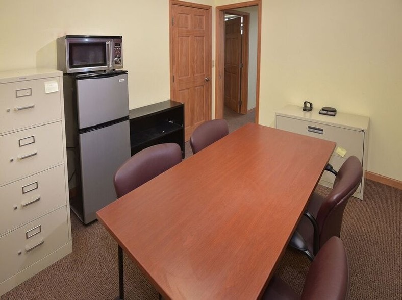 More Photos Of 30 Benchmark Rd, Avon Office For Sale