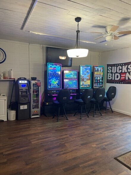 More Photos Of 6225 Highway 114, Lyerly Storefront For Sale