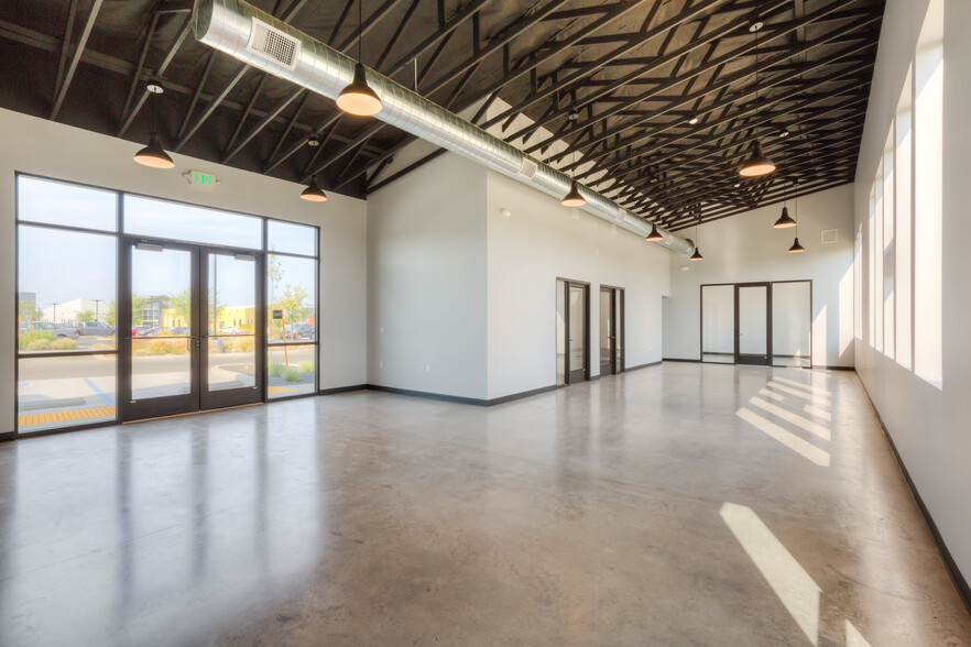 More Photos Of 2455 Beacon St, Chico Office For Sale