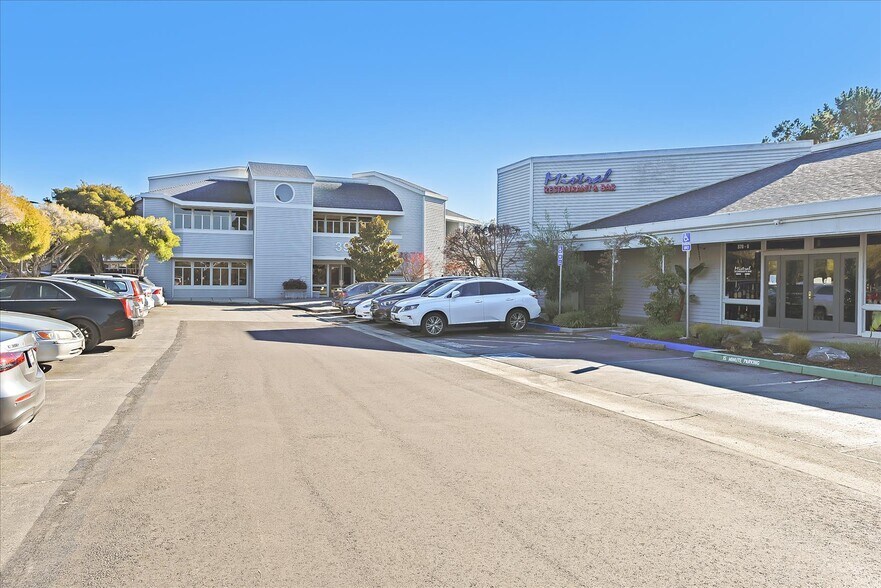 More Photos Of 370-390 Bridge Pky, Redwood City Medical For Sale