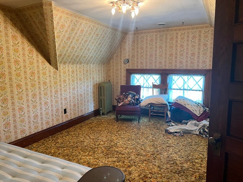 More Photos Of 364 E Church St, Marion Multifamily For Sale