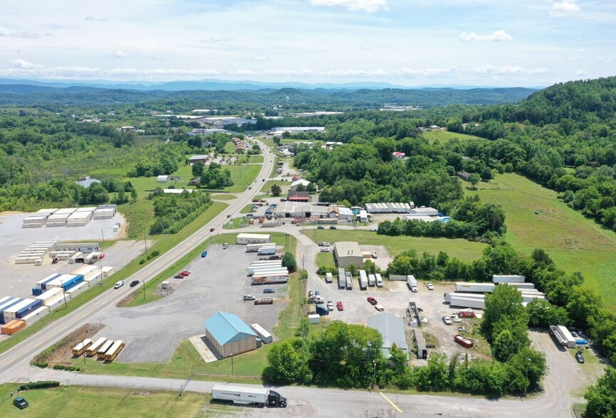 More Photos Of 3319 E Governor John Sevier Hwy, Knoxville Light Manufacturing For Sale