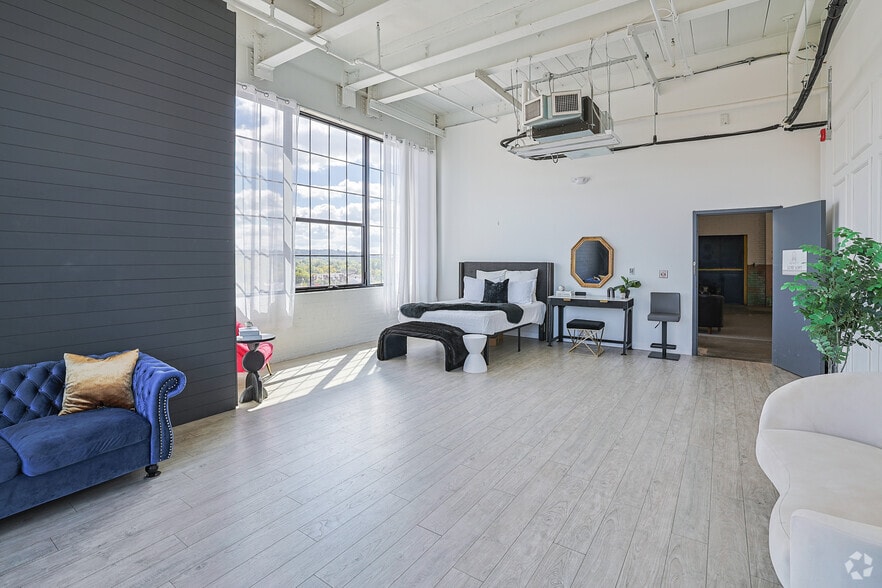 Photo of 6th Floor Ste 618