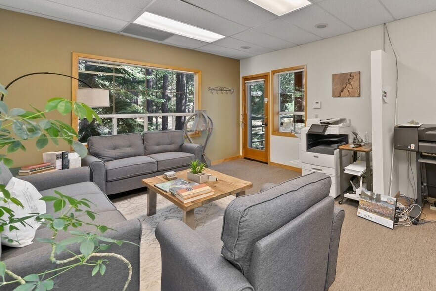 More Photos Of 12010 Donner Pass Rd, Truckee Office For Sale