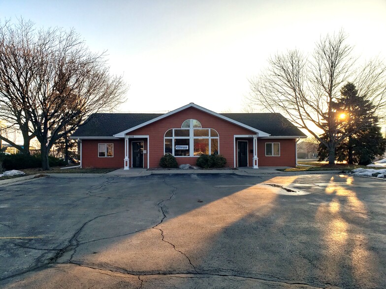 Primary Photo Of 1110 Buckeye Ave, Ames Office For Lease