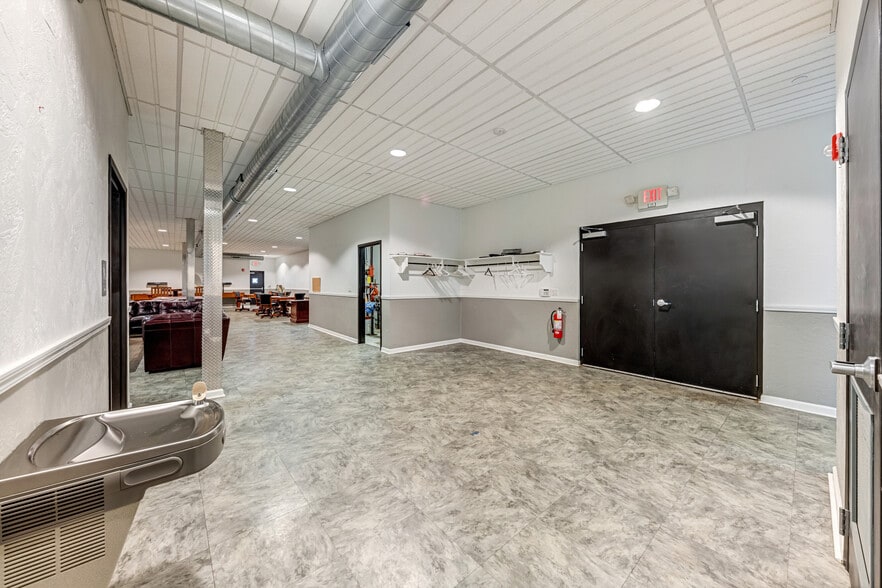 More Photos Of 1070 Baknsville Ave, Pittsburgh Lodge Meeting Hall For Sale