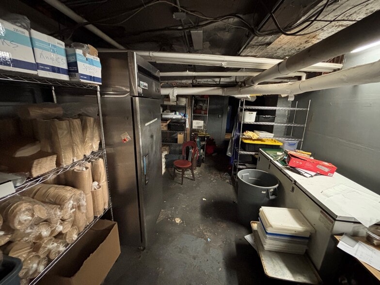 More Photos Of 1045 Union St, Brooklyn Apartments For Lease
