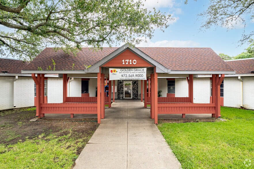 More Photos Of 1710 N McDonald St, McKinney Assisted Living For Sale