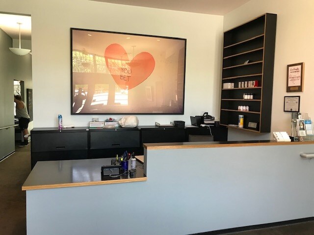 More Photos Of 7235-7237 Santa Monica Blvd, West Hollywood Loft Creative Space For Lease