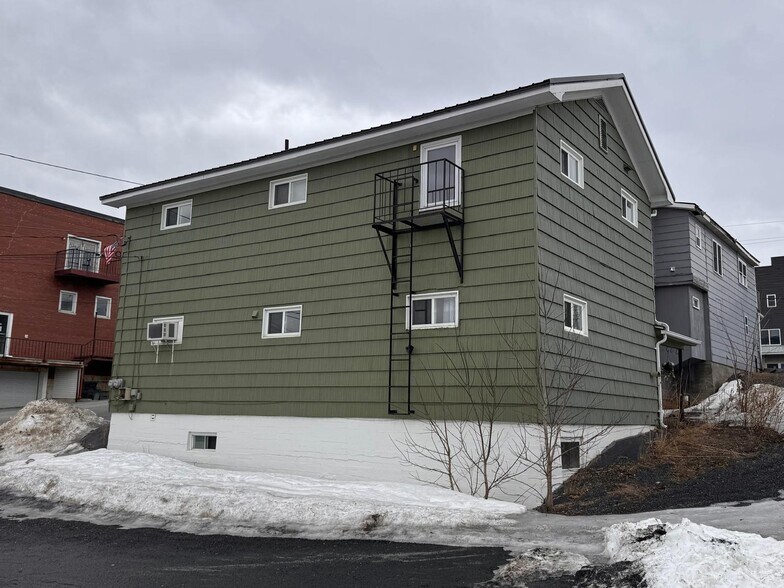More Photos Of 97 13th Ave, Madawaska Apartments For Sale