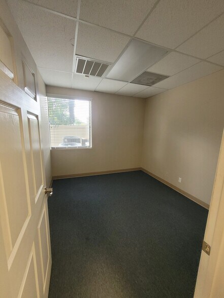 More Photos Of 2810 St Isabel St, Tampa Medical For Lease